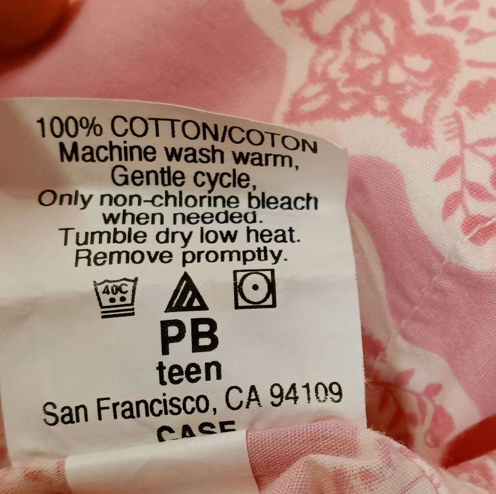 Pottery Barn Vintage PAIR Teen Pink Percale Paisley Pillow Shams